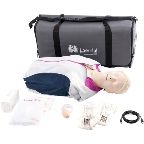 171-00160-resusci-anne-qcpr-torso-manikin-in-carry-bag-1