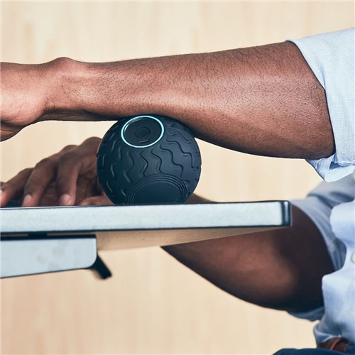 99023-theragun-wave-solo-smart-vibrating-ball-5